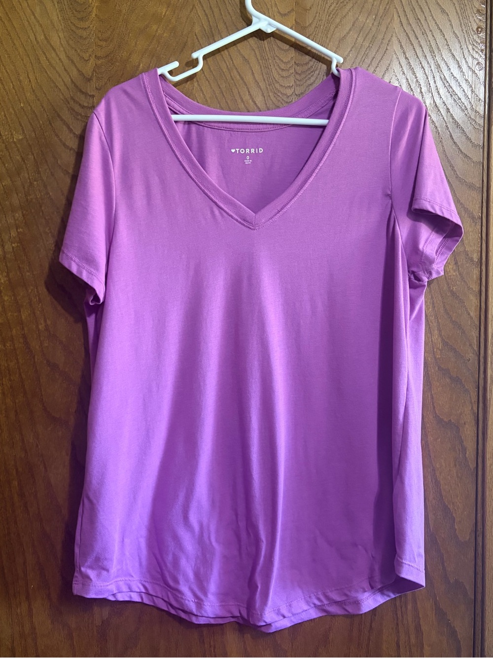 Torrid 0X Girlfriend Signature V-neck Tee Short sleeve
